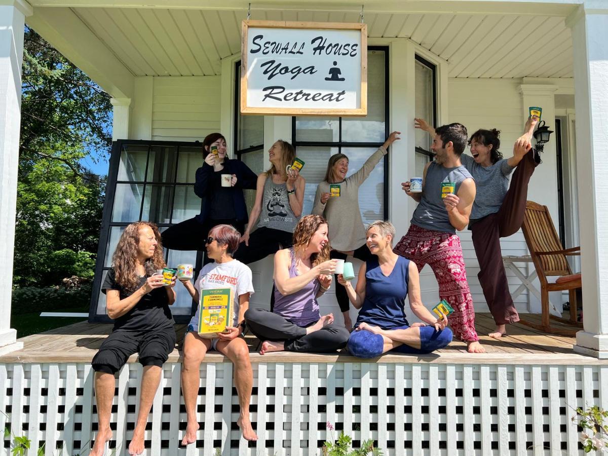 Sewall House Yoga Retreat Island Falls Esterno foto
